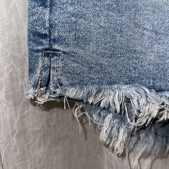 free people 24 crvy High Rise Blue Distressed Raw Fringe Hem Denim Shorts - Picture 7 of 14